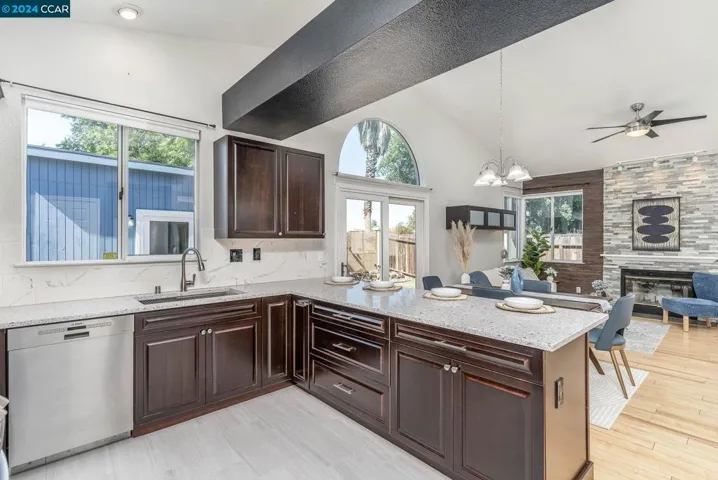 910 Mccoy Creek Ct, Suisun City, California 94585-3786