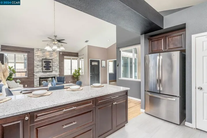 910 Mccoy Creek Ct, Suisun City, California 94585-3786