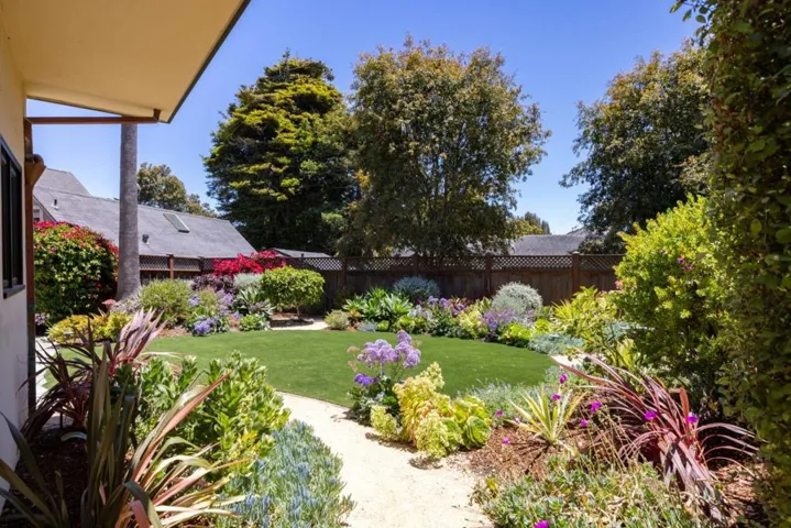 135 Pacific Avenue, Pacific Grove, California 93950