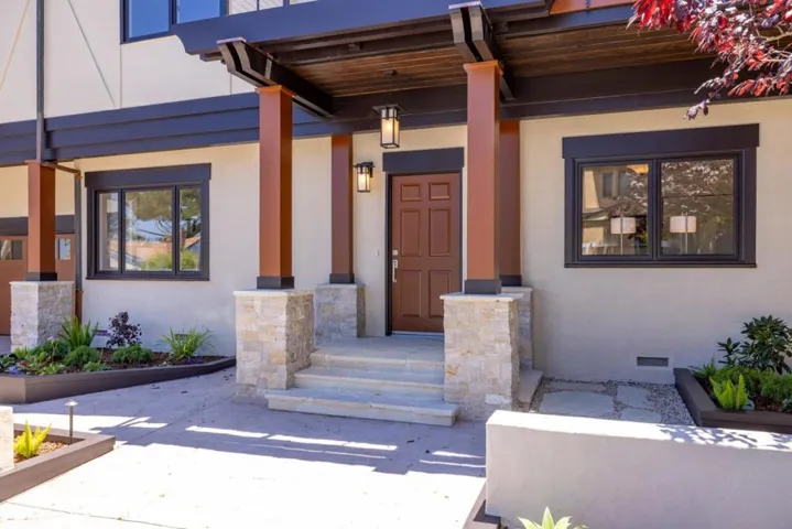 135 Pacific Avenue, Pacific Grove, California 93950