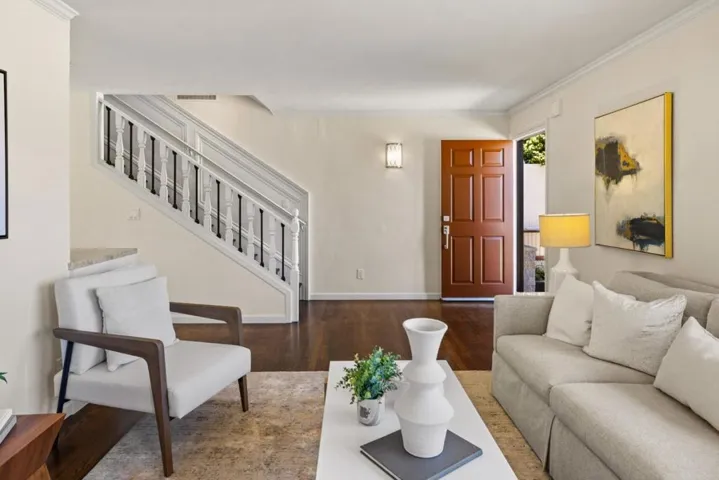 135 Pacific Avenue, Pacific Grove, California 93950