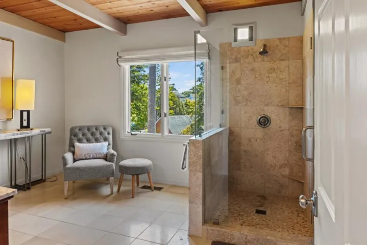 135 Pacific Avenue, Pacific Grove, California 93950