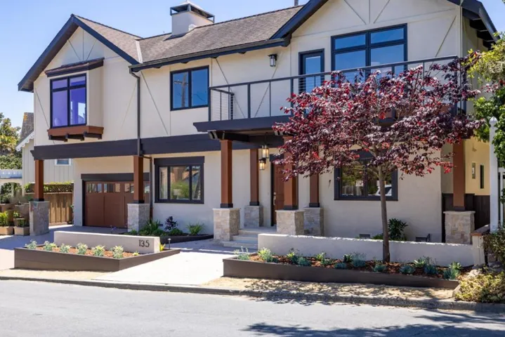135 Pacific Avenue, Pacific Grove, California 93950