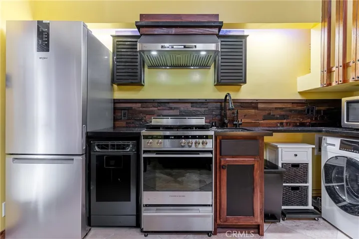 6107 Monero Dr Adu, Rancho Palos Verdes, California 90275