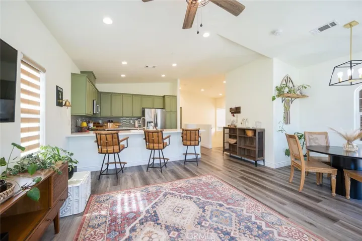 290 Via Las Casitas, Templeton, California 93465