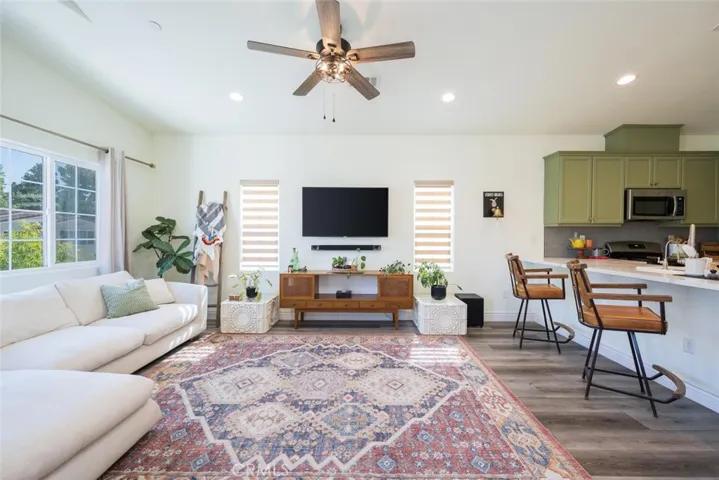 290 Via Las Casitas, Templeton, California 93465