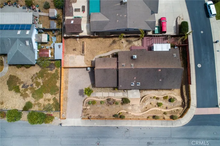 2700 Christmas Tree Place, Oceano, California 93445