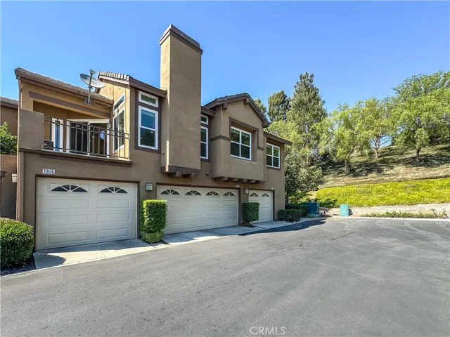 1012 S Country Glen Way, Anaheim Hills, California 92808