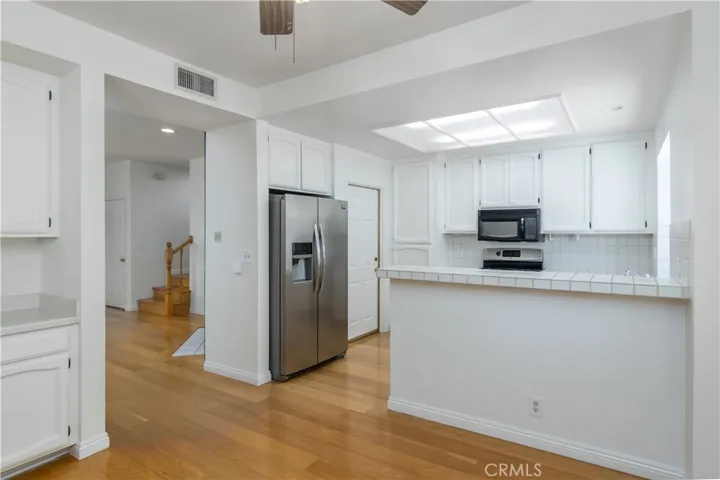 8624 De Soto Avenue 108, Canoga Park, California 91304