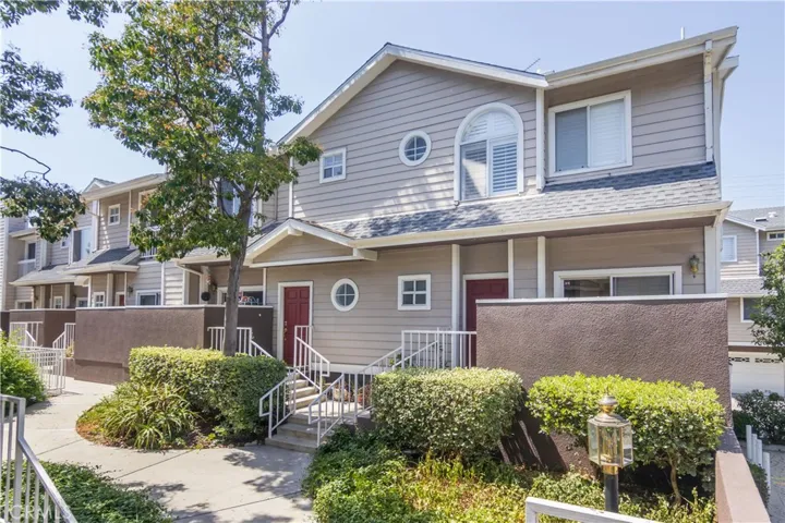 8624 De Soto Avenue 108, Canoga Park, California 91304