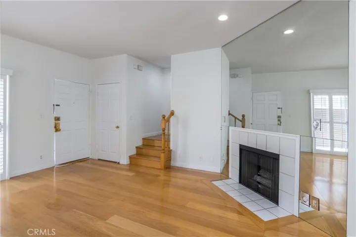 8624 De Soto Avenue 108, Canoga Park, California 91304