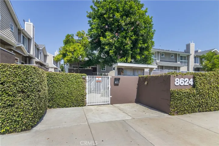 8624 De Soto Avenue 108, Canoga Park, California 91304