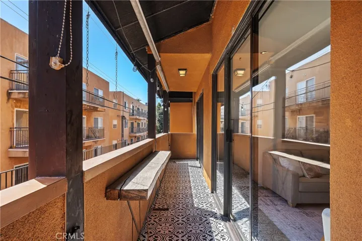 828 N Hudson Avenue 106, Los Angeles, California 90038