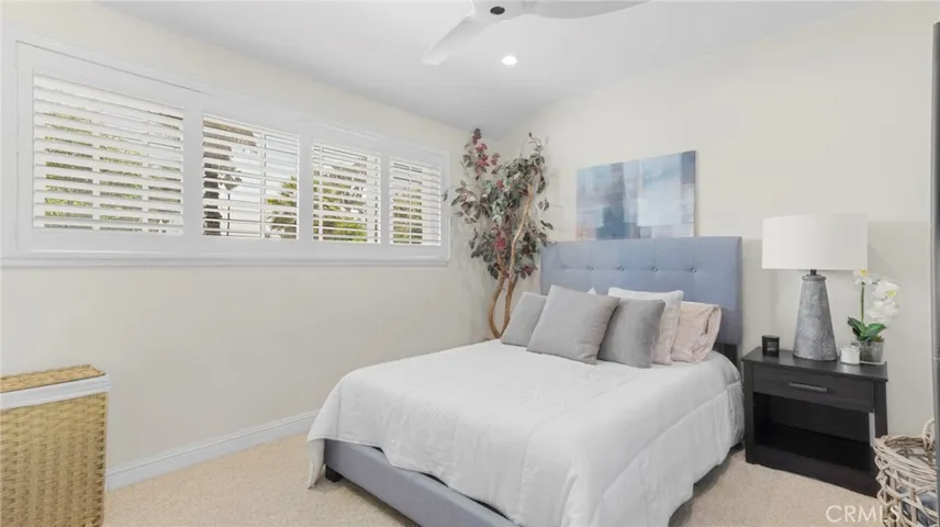 9614 Vanalden Avenue, Northridge, California 91324