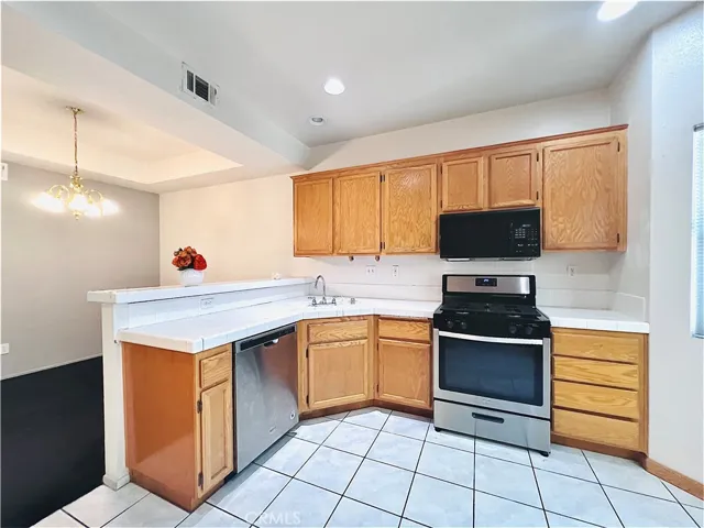 3741 Calle Monada, Riverside, California 92503