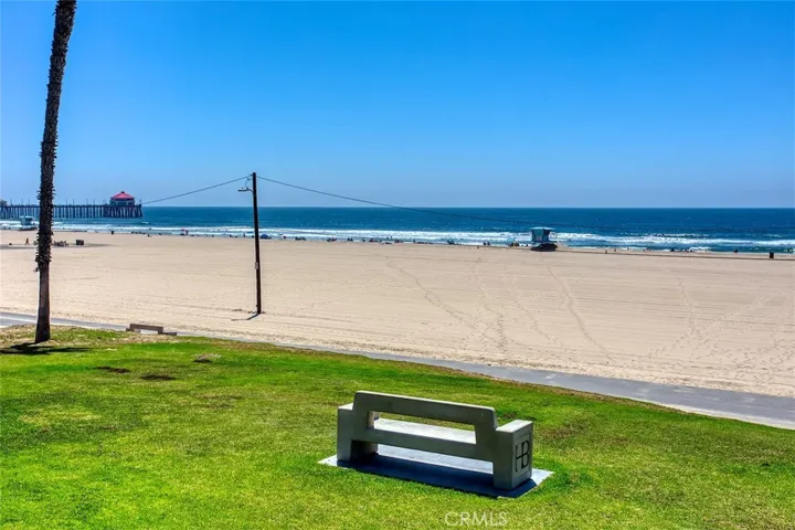 22281 Kittery Circle, Huntington Beach, California 92646