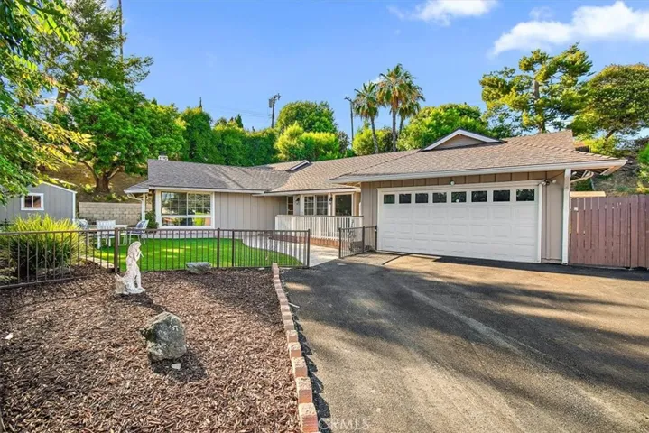 2435 Fontezuela Drive, Hacienda Heights, California 91745