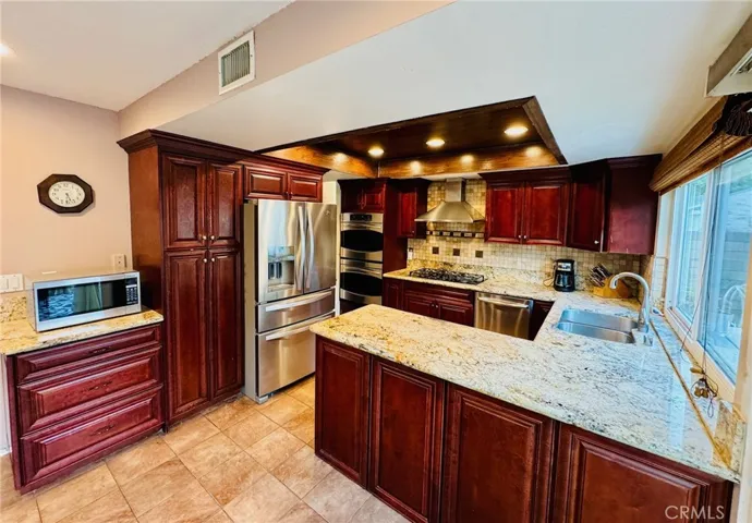 8022 Bluebird Lane, La Palma, California 90623