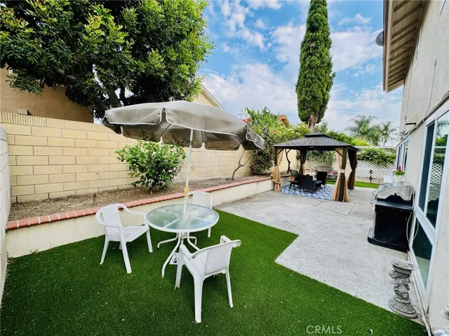 8022 Bluebird Lane, La Palma, California 90623