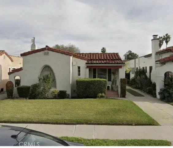 4330 7th Avenue, Los Angeles, California 90008