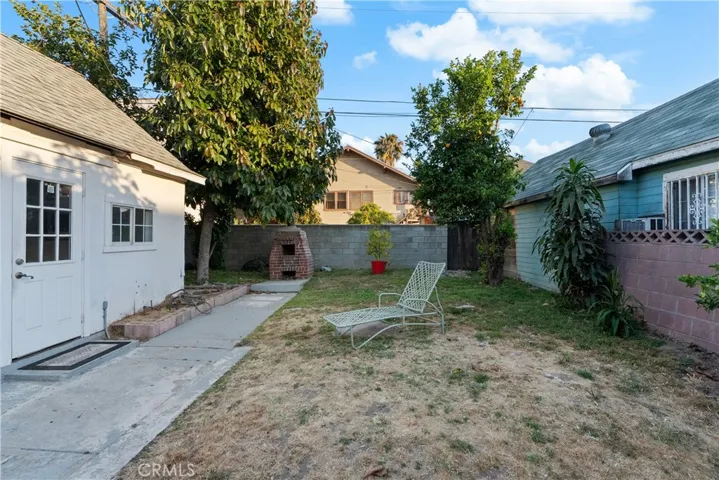 2736 W 14th Street, Los Angeles, California 90006