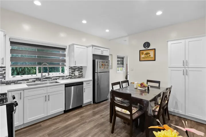 2736 W 14th Street, Los Angeles, California 90006