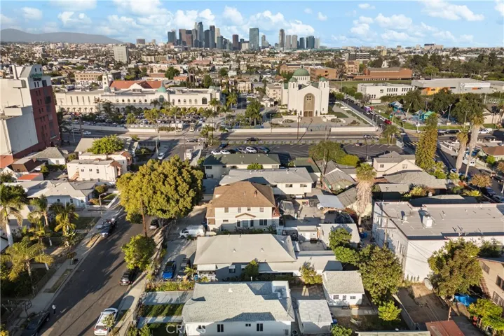 2736 W 14th Street, Los Angeles, California 90006