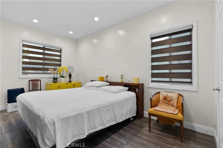 2736 W 14th Street, Los Angeles, California 90006