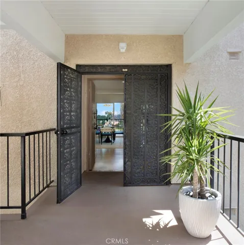Double Door Entry