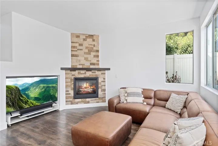 8810 Flintridge Lane, Corona, California 92883