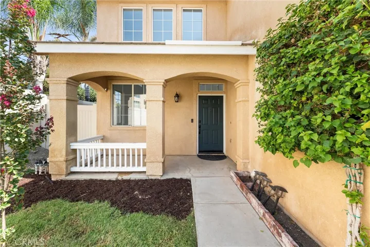8810 Flintridge Lane, Corona, California 92883