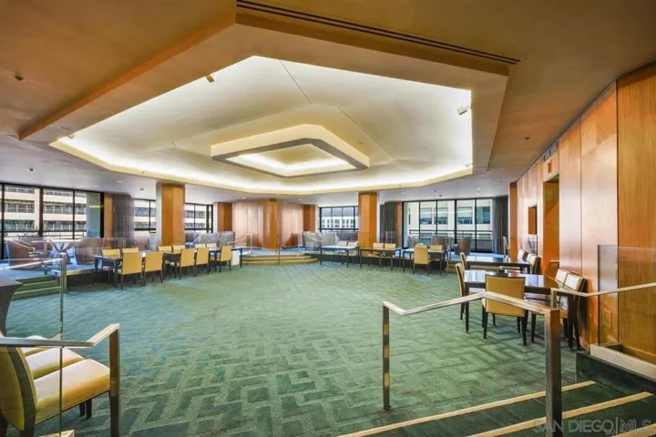 700 Front St 1402, San Diego, California 92101
