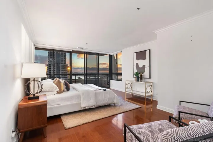 700 Front St 1402, San Diego, California 92101
