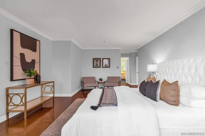700 Front St 1402, San Diego, California 92101