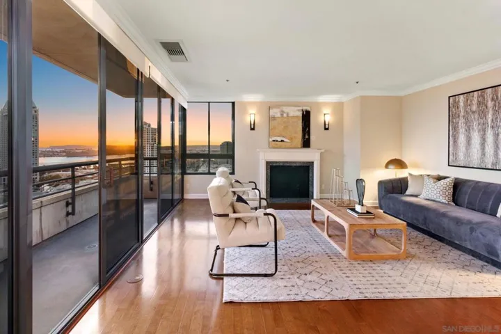 700 Front St 1402, San Diego, California 92101