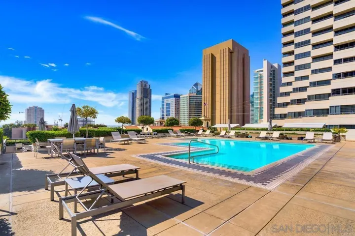 700 Front St 1402, San Diego, California 92101