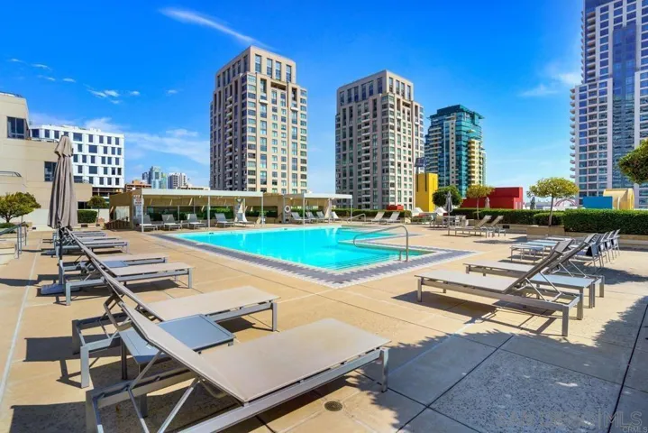 700 Front St 1402, San Diego, California 92101