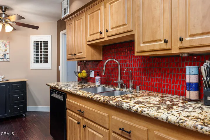 401 E California Blvd #209 012-mls
