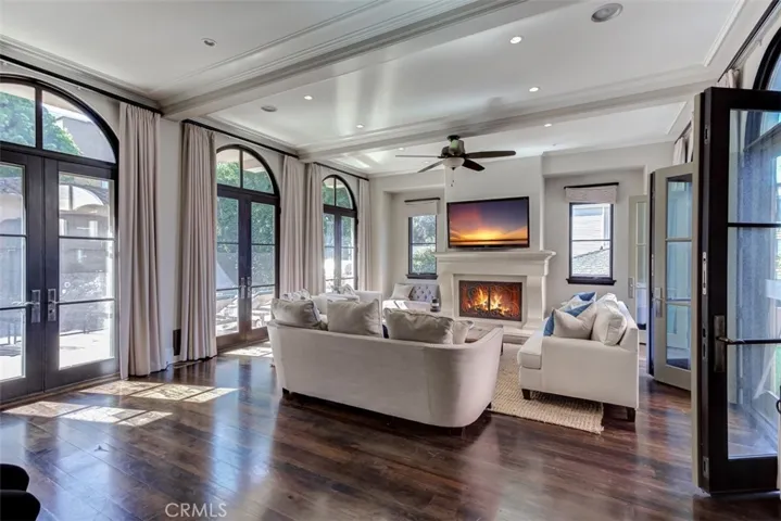 624 14th Street, Manhattan Beach, California 90266