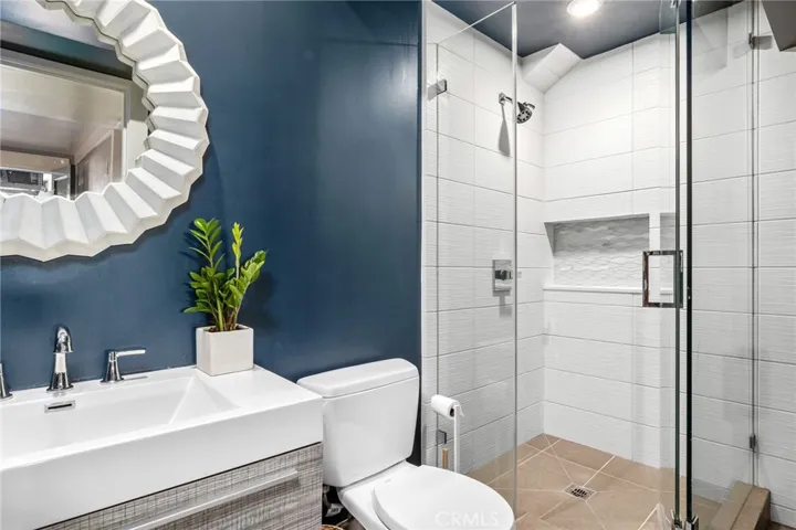 400 Manhattan Avenue, Manhattan Beach, California 90266