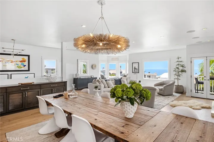 400 Manhattan Avenue, Manhattan Beach, California 90266