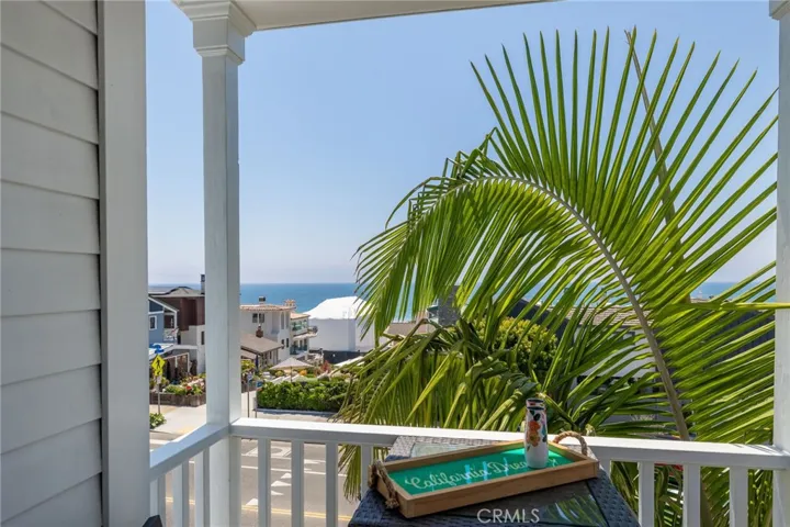 400 Manhattan Avenue, Manhattan Beach, California 90266