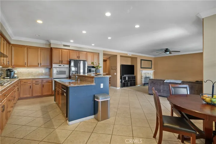 27797 Pointe Breeze Drive, Menifee, California 92585