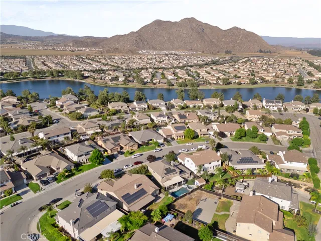 27797 Pointe Breeze Drive, Menifee, California 92585