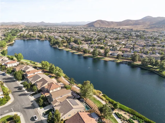 27797 Pointe Breeze Drive, Menifee, California 92585