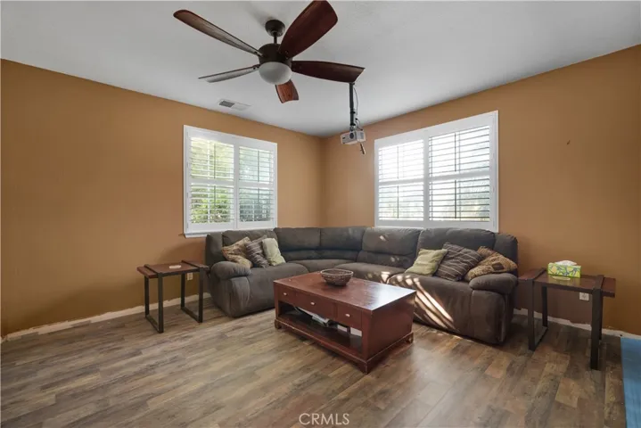 27797 Pointe Breeze Drive, Menifee, California 92585