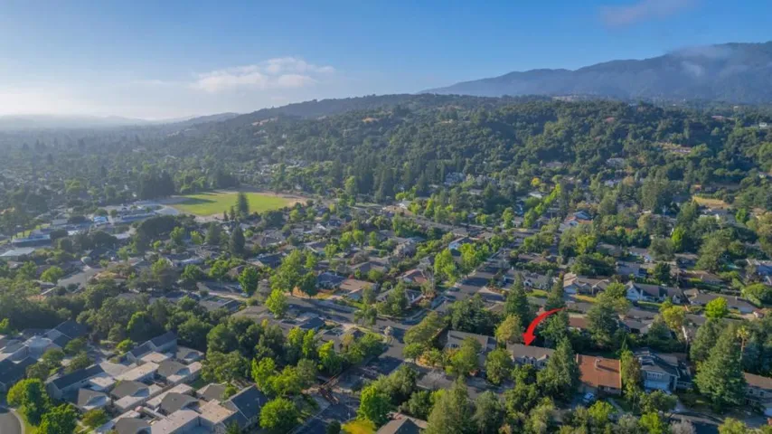 105 Sierra Morena Court, Los Gatos, California 95032