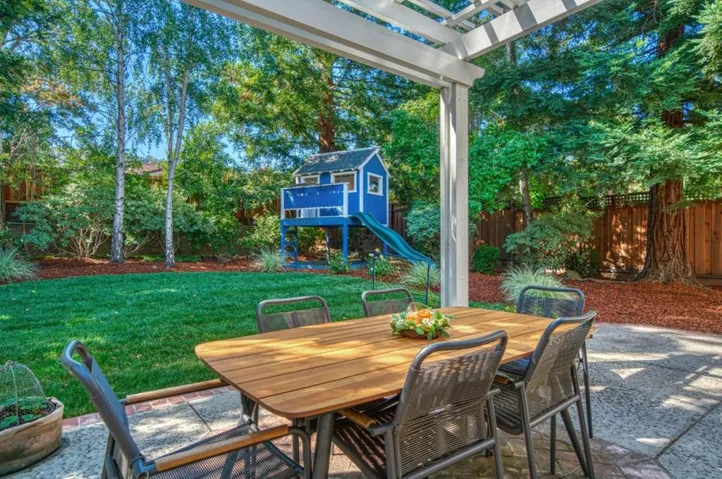 105 Sierra Morena Court, Los Gatos, California 95032