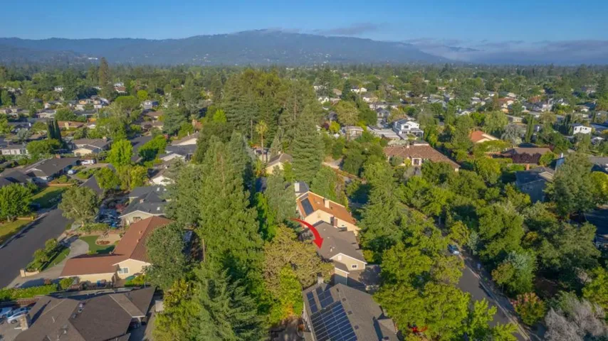 105 Sierra Morena Court, Los Gatos, California 95032