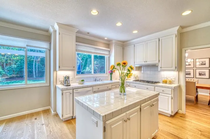105 Sierra Morena Court, Los Gatos, California 95032